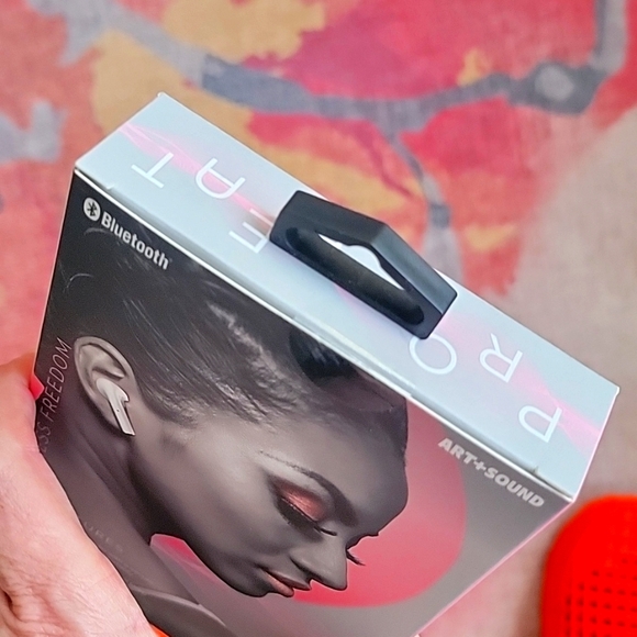 💗 ART + SOUND Bluetooth True Wireless Pro EarBuds Charging Case Pink Marble NIB - Picture 3 of 4